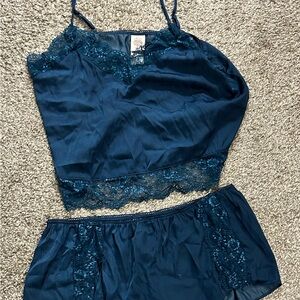 Elegant Blue Lace Trim Lingerie